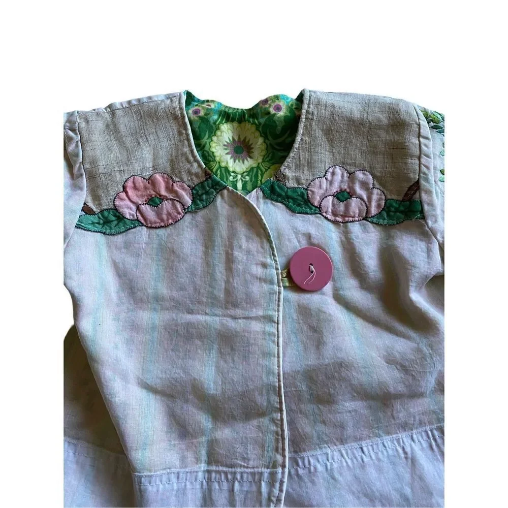 Handsewn toddler girls beautiful fully lined embroidered jacket size 3T ￼